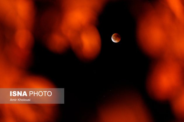 Iran witnesses longest lunar eclipse of century