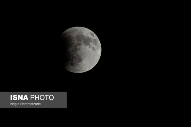 Iran witnesses longest lunar eclipse of century