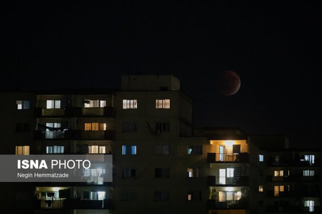 Iran witnesses longest lunar eclipse of century