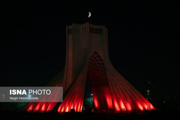 Iran witnesses longest lunar eclipse of century