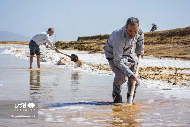 Salt crystals shine along Iran’s Kal-Shur River
