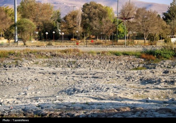 Once a shining jewel, Kermanshah’s Sarab-e Niloufar dries up amid mismanagement, drought