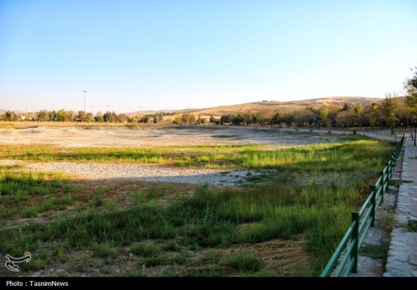 Once a shining jewel, Kermanshah’s Sarab-e Niloufar dries up amid mismanagement, drought
