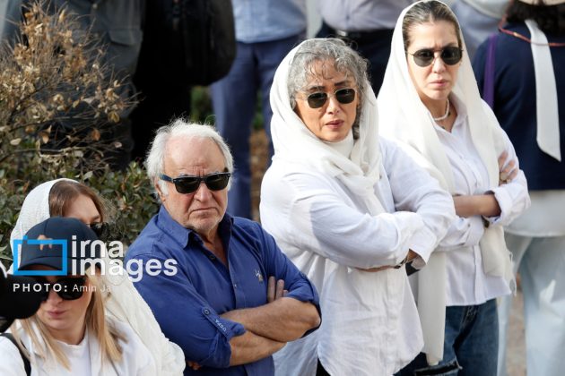 Widely acclaimed Iranian filmmaker Nasser Taghvai laid to rest in Tehran