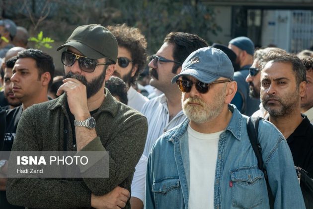 Widely acclaimed Iranian filmmaker Nasser Taghvai laid to rest in Tehran