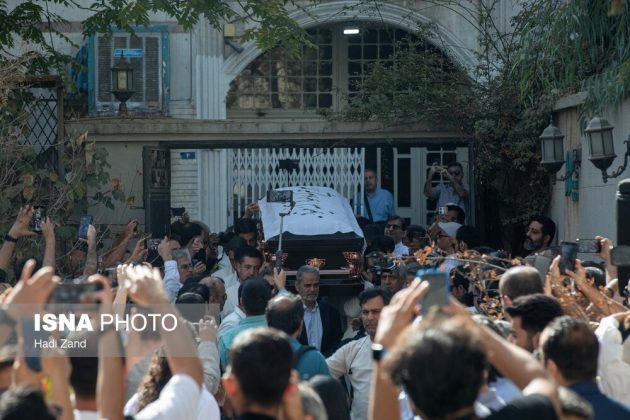 Widely acclaimed Iranian filmmaker Nasser Taghvai laid to rest in Tehran
