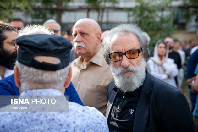 Widely acclaimed Iranian filmmaker Nasser Taghvai laid to rest in Tehran