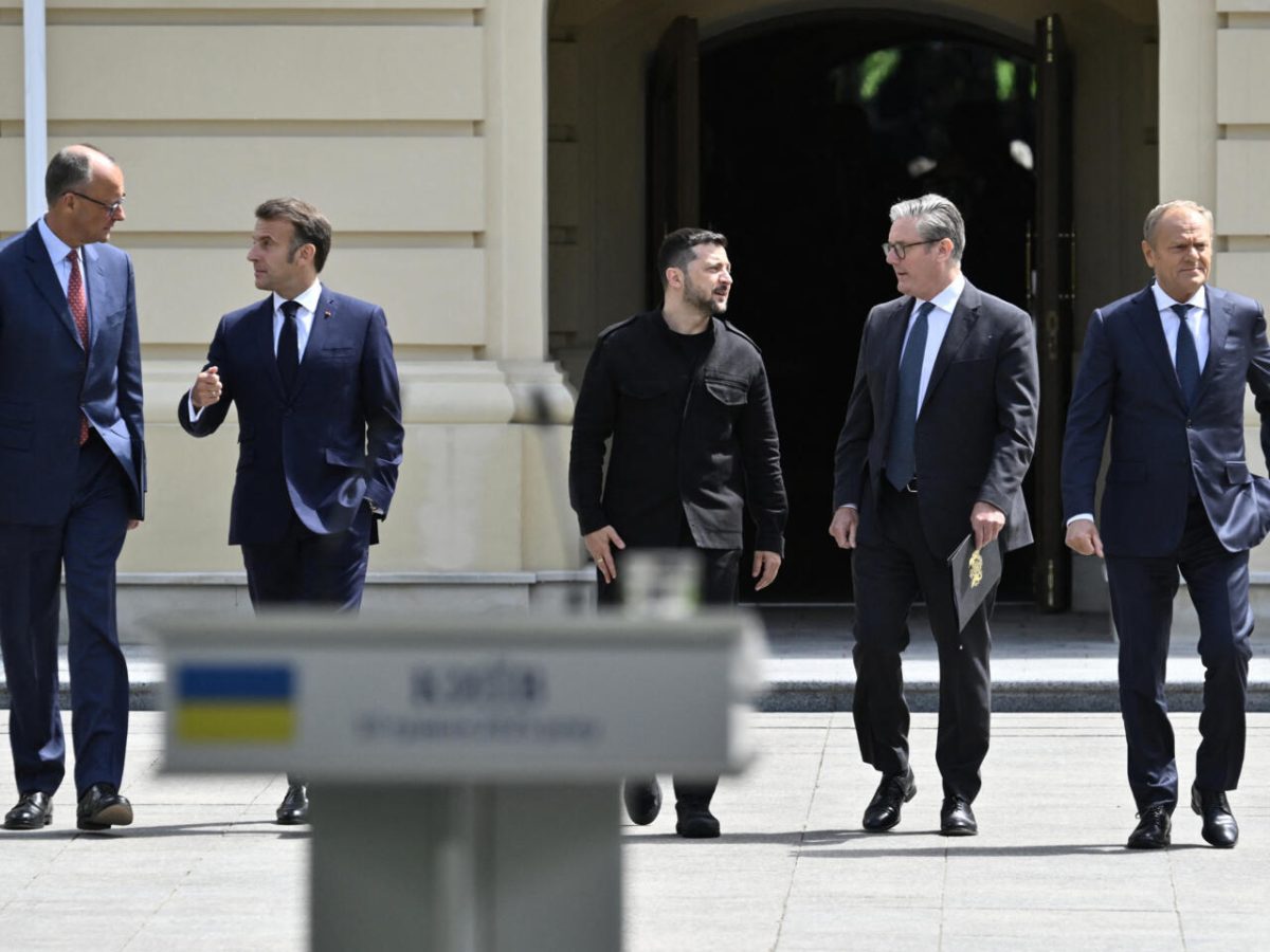 Ukraine, Europe allies support peace negotiations based on current frontline