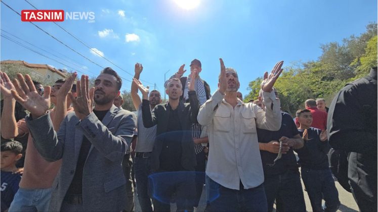 Tasnim exclusive images: Dozens of Palestinian prisoners freed from Israel’s Ofer prison as exchange begins