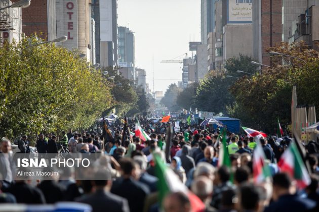 Iranians hold nationwide rallies to mark Day of Fight Against Global Arrogance, National Student Day