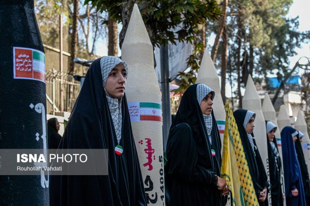 Iranians hold nationwide rallies to mark Day of Fight Against Global Arrogance, National Student Day
