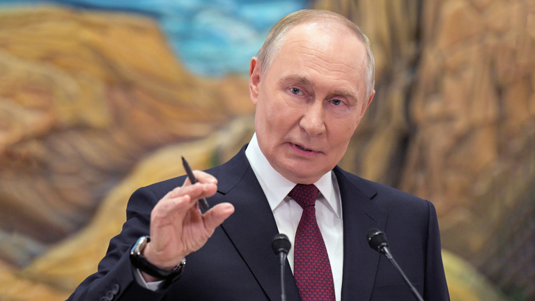 No draft of Ukraine peace agreement yet: Putin