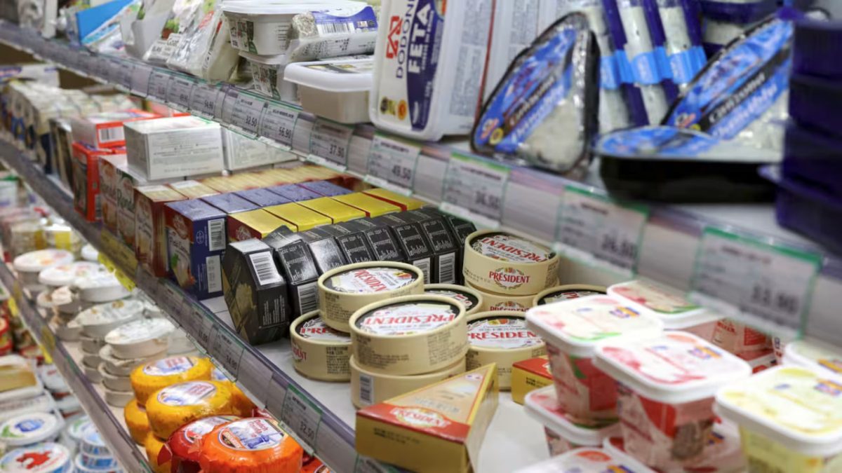 EU deplores China dairy duties as 'unjustified'