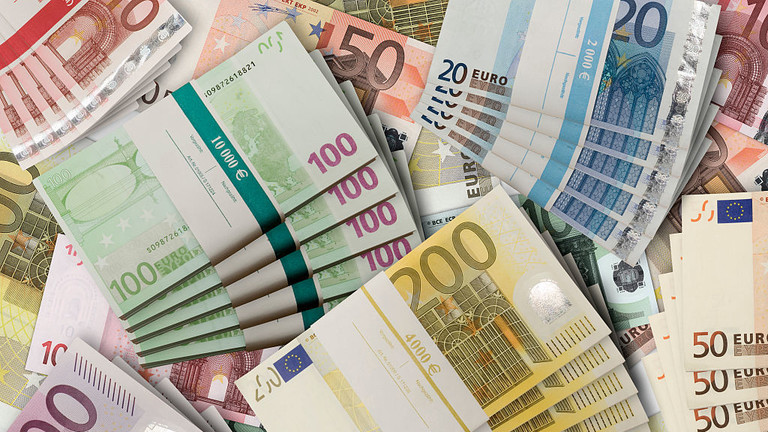 European taxpayers to foot €3bn yearly for Ukraine loan: Politico