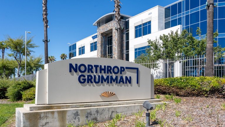 China sanctions many US firms over Taiwan arms sales