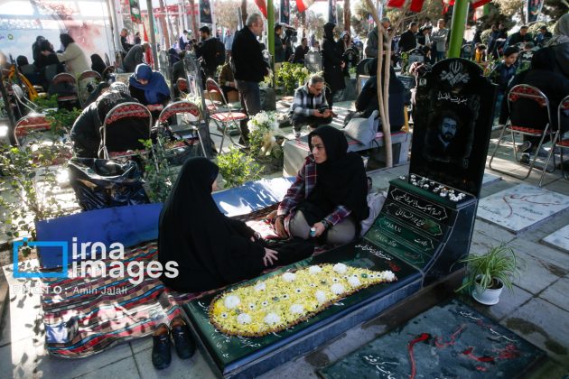 Iran marks 20th anniv. of fallen media, army personnel