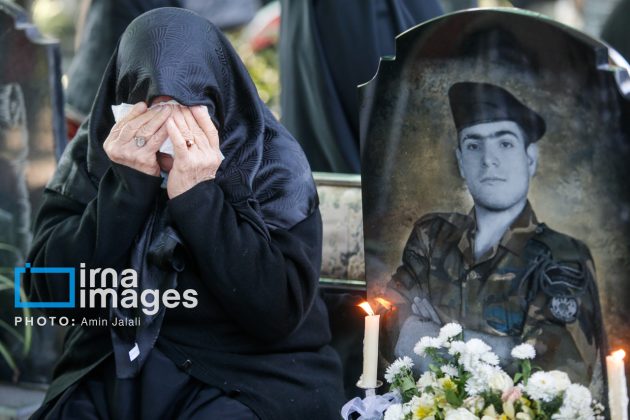 Iran marks 20th anniv. of fallen media, army personnel