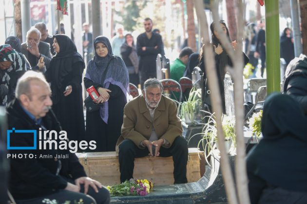Iran marks 20th anniv. of fallen media, army personnel