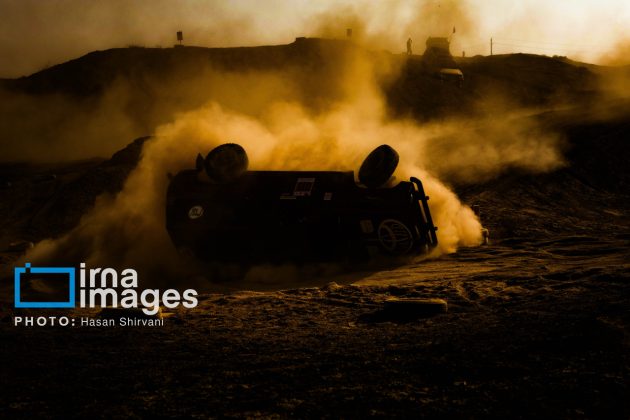 Off-road drivers compete in Iran’s national championship
