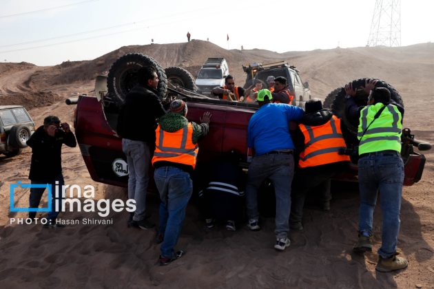 Off-road drivers compete in Iran’s national championship