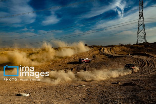 Off-road drivers compete in Iran’s national championship