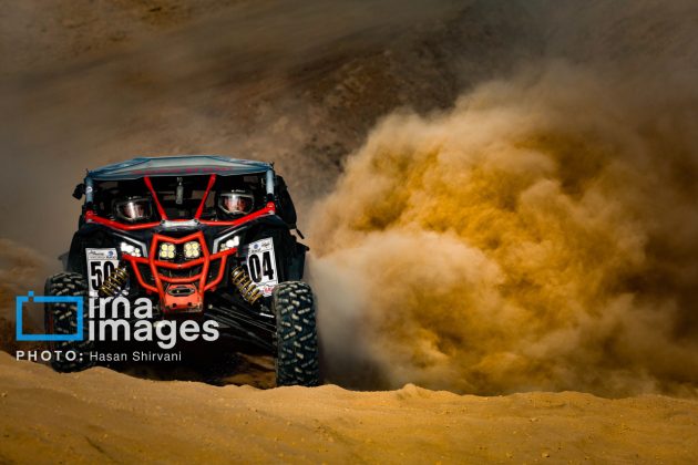Off-road drivers compete in Iran’s national championship