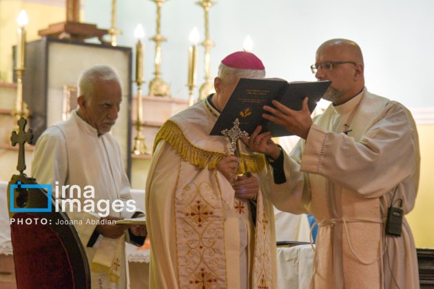Christmas celebrations held at churches in Iran
