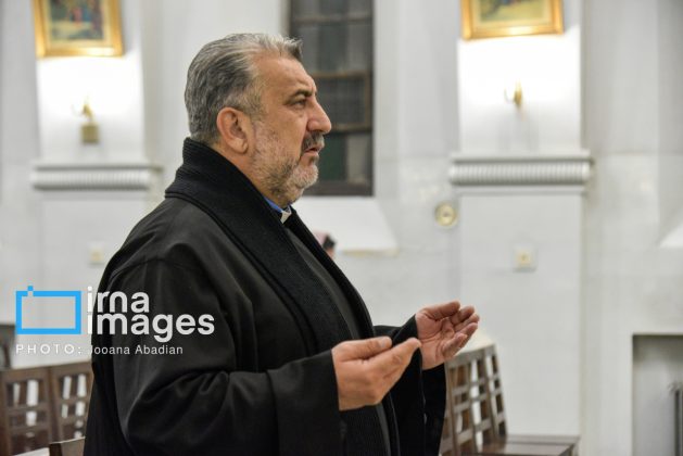 Christmas celebrations held at churches in Iran
