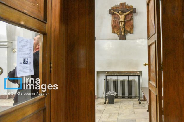 Christmas celebrations held at churches in Iran