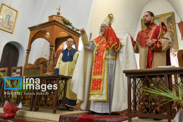 Christmas celebrations held at churches in Iran