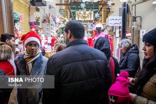 Christmas Eve atmosphere brings festive mood to Tehran