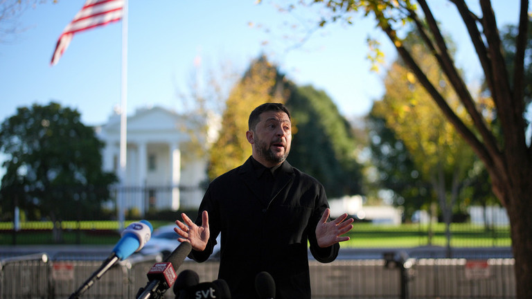 Ukraine says referendum on territorial concessions necessary