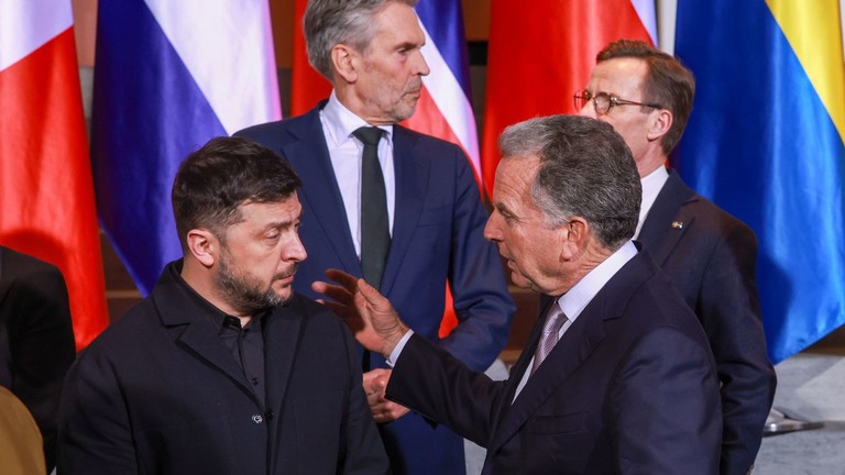 US issues ultimatum to Ukraine over Russia war: Telegraph 1 US issues ultimatum to Ukraine over Russia war: Telegraph