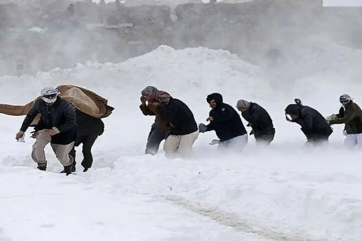 Iranian border guards rescue 1,600 Afghans stranded in snow