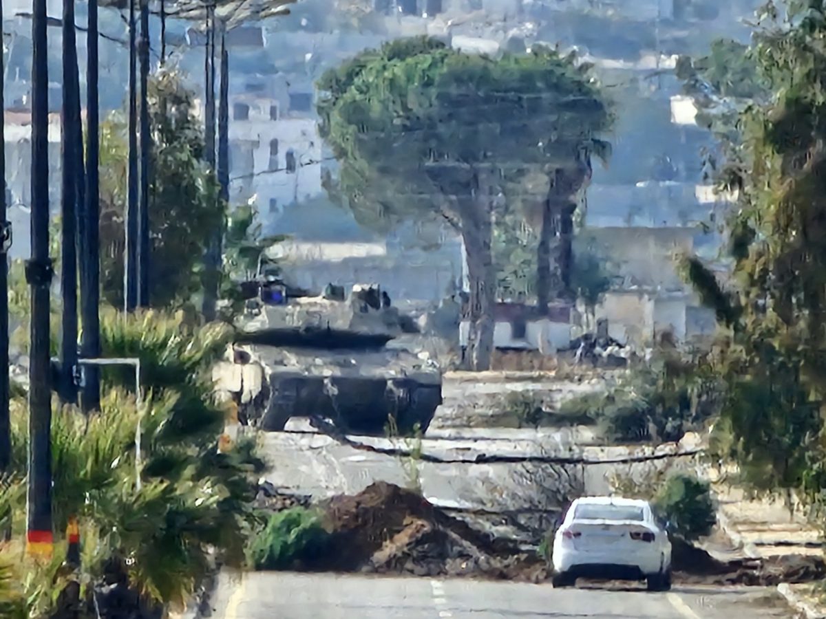 Israeli military vehicles enter Quneitra countryside village in Syria